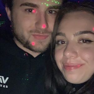 Meet your Posher, Stefani